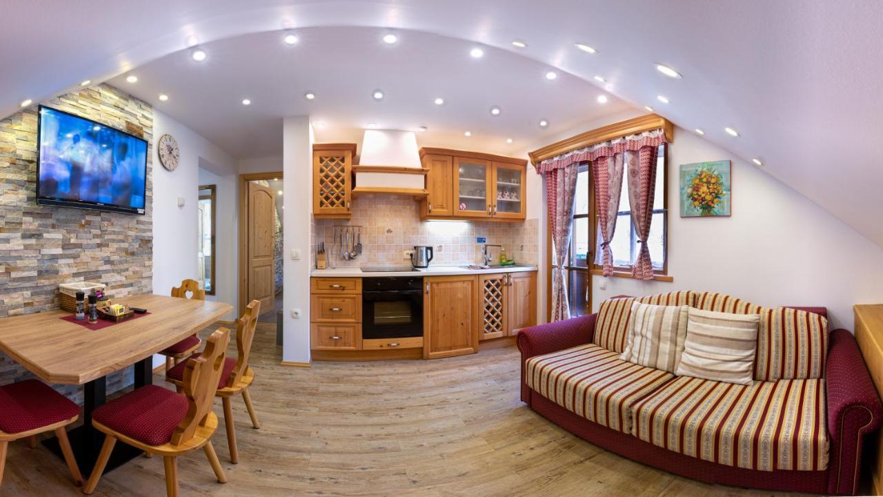 Apartments In Villa Flora Kranjska Gora Dış mekan fotoğraf