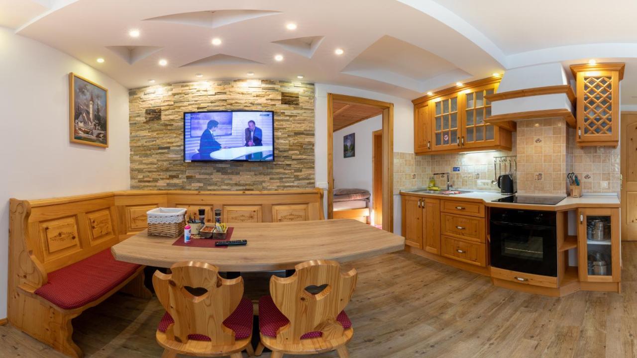 Apartments In Villa Flora Kranjska Gora Dış mekan fotoğraf